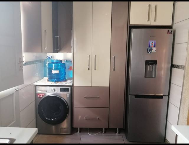 4 BEDROOM HOUSE FOR SALE IN TLHABANE WEST
